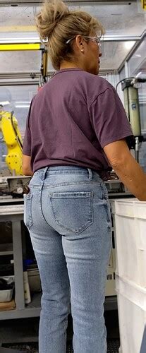 Blonde Latina Milf Tight Ass In Jeans Tight Jeans Forum