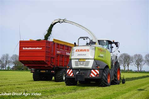 CLAAS Gras Hakselen Met Een Claas Jaguar 940 Trekkerweb Nl