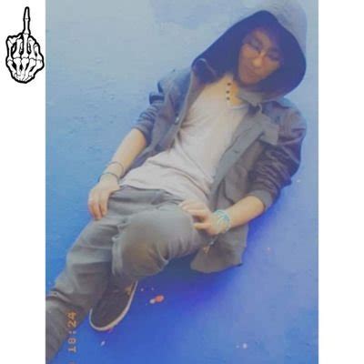 Gay Porn XXX On Twitter Mi Vecino Quiere Darme Su Leche Calientita Si Me Sigue Pagando No Me