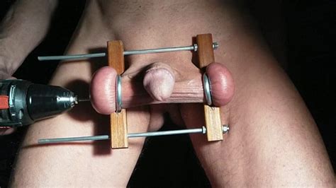 Motorized Horizontal Ballstretching Device Belgian Gay Skinny Porn XHamster