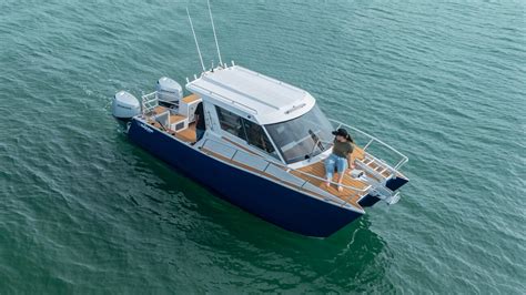 The Kingfisher 730 Powercat Go Further Fish Harder Ride In Comfort