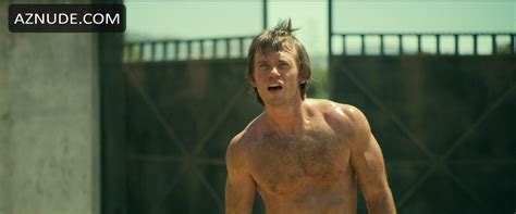 Hunters Nude Scenes Aznude Men