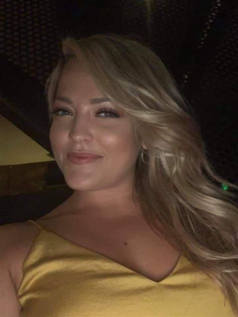 Pin af DANY MINICK på BLOND
