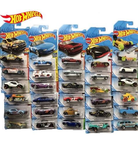 Hot Wheels Sürpriz Arabalar 3 Adet Sürpriz Araba