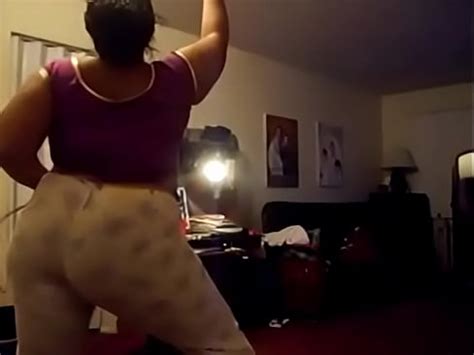 BBW Teen Shake That Nice Booty XNXX