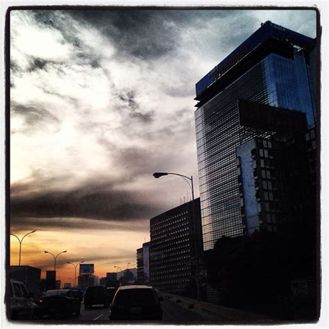 Torre Movilnet El Recreo Caracas Distrito Federal