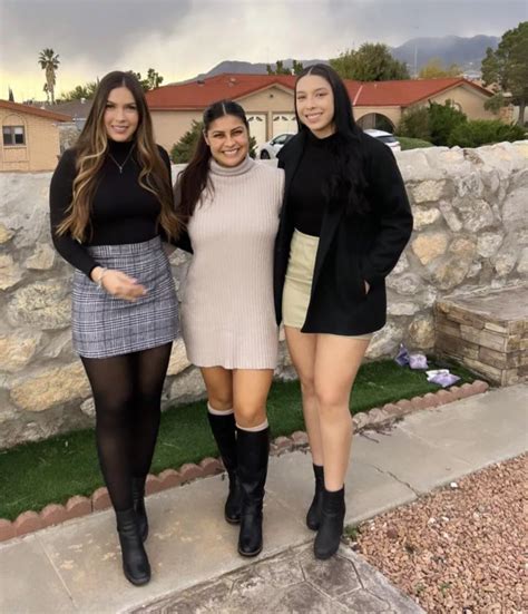 Skirts Nudes TrueFMK NUDE PICS ORG