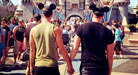 Gay Days Na Disney Muito Amor Na Terra Do Mickey