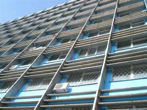 Симферопольский университет экономики и управления (СУЭУ) - Симферополь