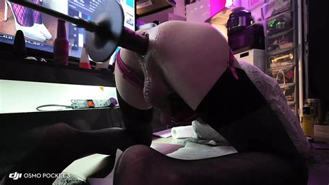 Trans With Sex Machine On Full Speed Getting A Good Pounding Shemale Amateur Amateur Porn