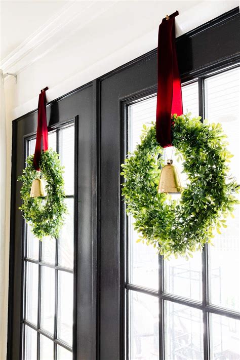 How To Hang Wreaths On Windows For Christmas Blesser House