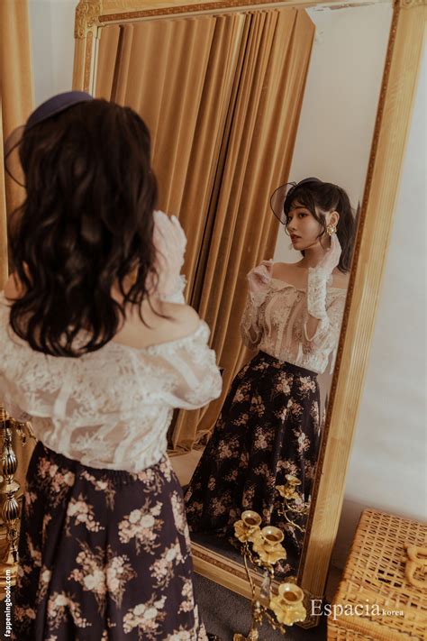 Saika Kawakita Saika Kawakita Official Saika Kawakita Nude The Fappening Photo