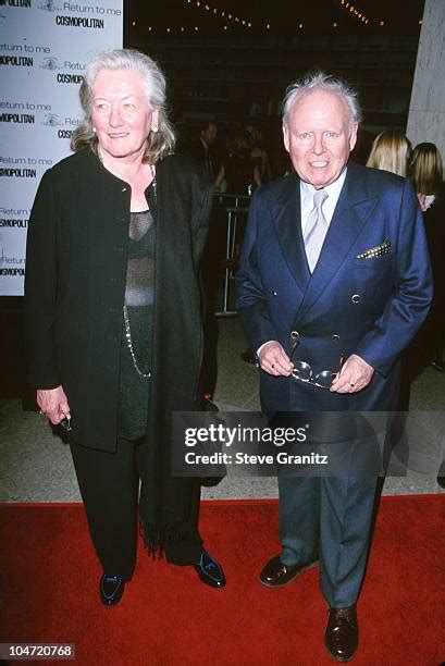 51 Carroll Oconnor And Wife Stock Photos High Res Pictures And Images