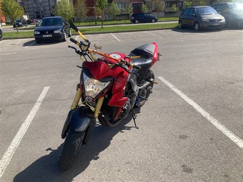 Купить б у Honda CB 1000R инжектор 6 передач в Калининграде красный naked bike 2012 года на