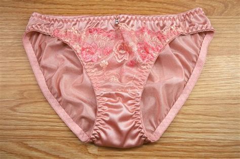 VINTAGE JAPANESE NYLON SHINY SLIPPERY PRETTY CUTE CORAL PINK BIKINI PANTY SMALL EBay
