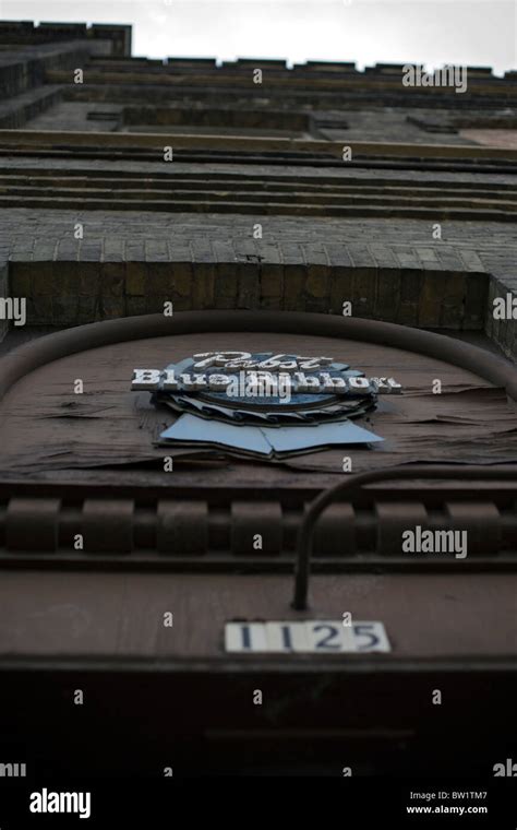 Pabst blue ribbon beer hi-res stock photography and images - Alamy