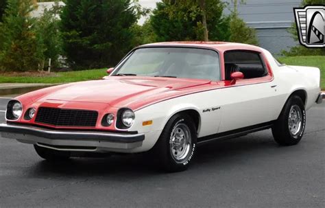 1975 Chevrolet Camaro RS VIN: 1Q87D5N586164 - CLASSIC.COM