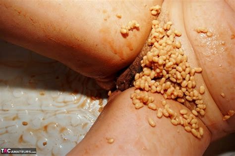 Chubby Babe Lays Down Naked In A Tub And Ex XXX Dessert Picture