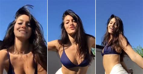 Oriana Sabatini Y Un Baile Sexy En Bikini Para Darle La Bienvenida Al Calor Infobae