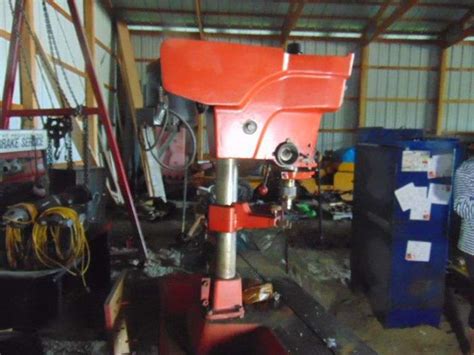 Cutterdrill Or Roamer Press Van Norman Machine Company Model 650