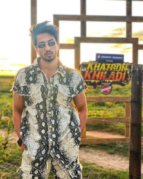 Faisal Shaikh Girlfriend, MR Faisu GF Name, Wiki, Bio, MR Faisu Wife,