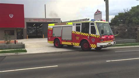 Frnsw Pumper 073 Yennora Responding Youtube