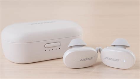 Bose QuietComfort Earbuds Truly Wireless vs Bose QuietComfort Ultra