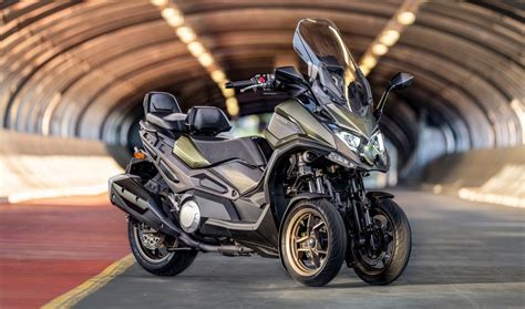 Kymco Fatto Il Primo Scooter A Ruote Cv Motoblog