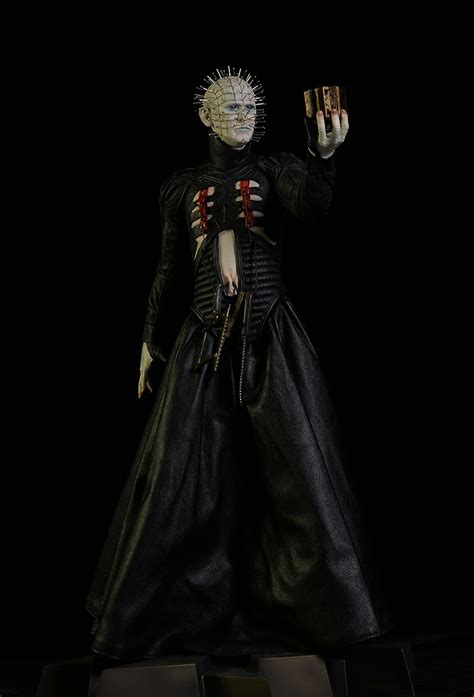 Review And Photos Of Sideshow Hellraiser Pinhead Premium Format Statue