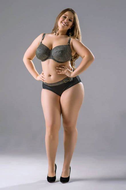 Viktoria Manas Porn Pic