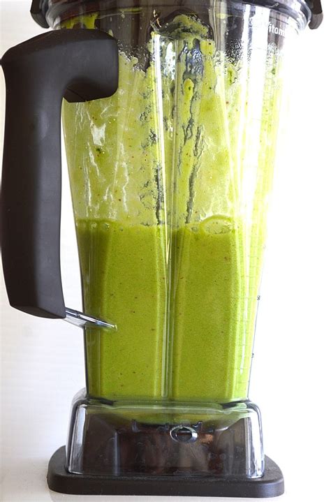 Healthy Vegan Green Juice In A Blender Theveglife