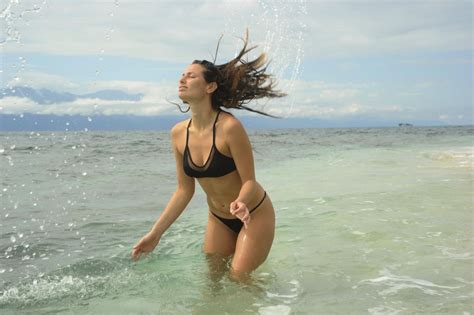 DAYANE MELLO In Bikini On The Set Of A Photoshoot For Isola Dei Famosi HawtCelebs