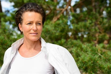 Images de Jeune Mature Téléchargement gratuit sur Freepik