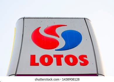 Lotos Oil Logo Vector (.CDR) Free Download