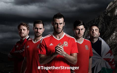 Download United Strength Of Wales National Football Team Wallpaper