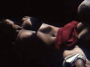 Vite Strozzate Nude Scenes Aznude