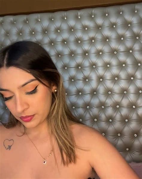 DarlenStafford Webcam Porn Video Record Stripchat Moan Ohmibod Abs Redhead