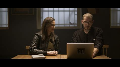 ΙΣΤΟΡΙΕΣ REVENGE PORN MEGA TV