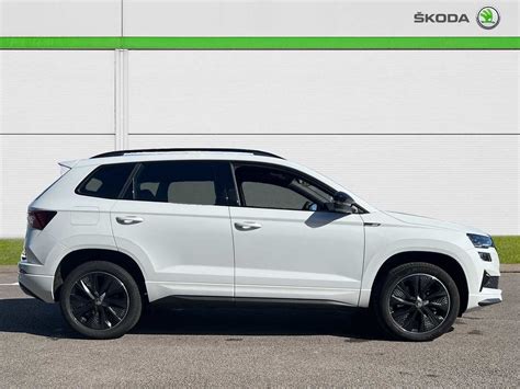 Find A Used White ŠKODA Karoq Estate 1 5 TSI Sportline 5dr DSG in