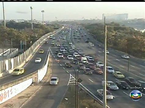 V Deo Tr Nsito Intenso Na Avenida Brasil Sentido Centro Bom Dia