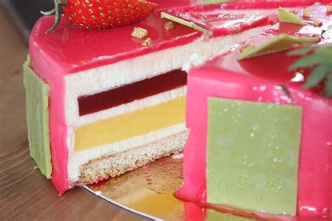 L acidulé Entremets fraise citron et vanille