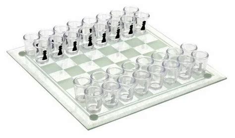 Настольная игра Пьяные шахматы 35х35 см, 32 стопки / Подарочные ...