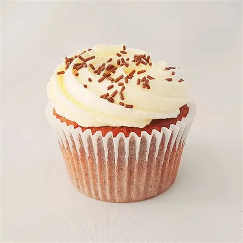 Chocolate Vanilla Cupcakes | Milly Cupcakes