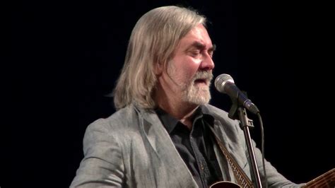 Дмитрий Бикчентаев Обними меня скорей - YouTube Music