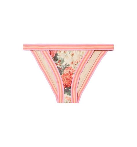 Der perfekte Bikini für breite Hüften und einen großen Po