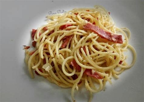 Resep Spaghetti Aglio Olio With Smoked Beef Oleh Rosa Redia Cookpad