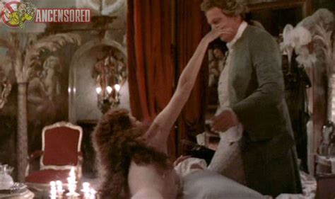 Naked Annette Bening In Valmont