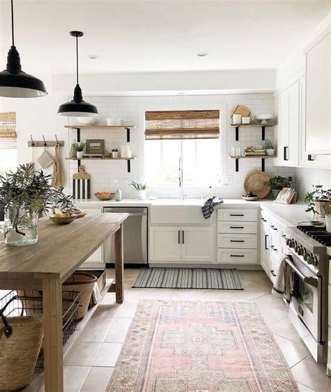 45 Cool Farmhouse Kitchen Design Ideas Farmhouse Kitc