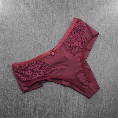 Calcinha Fio Duplo E Detalhe Em Renda Lingerie BR Atacado