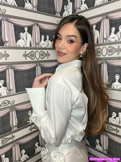 Hailee Steinfeld Haileesteinfeld Https Nude OnlyFans Photo 959 The Fappening Plus